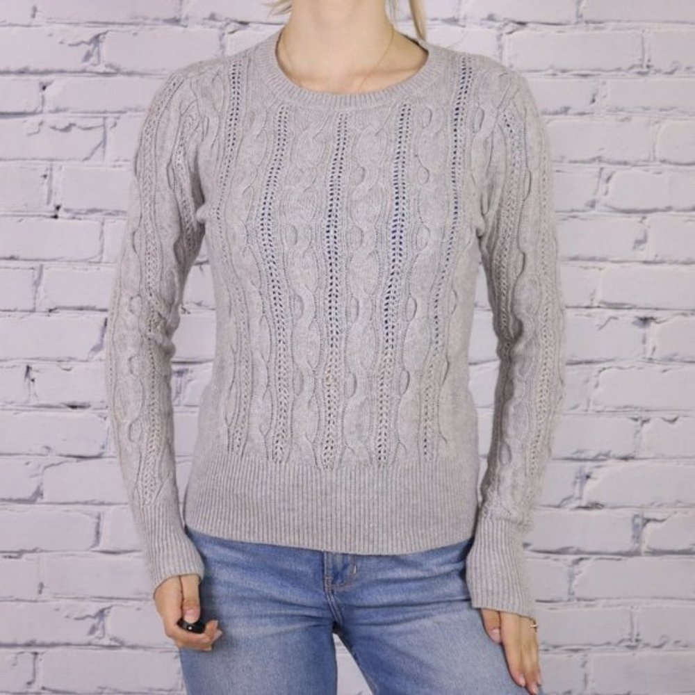 Wool blend grey long sleeve knit sweater b1
